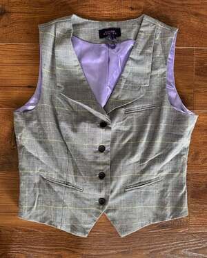Suzanne Somers Glen Plaid Vest Grey Purple Lining